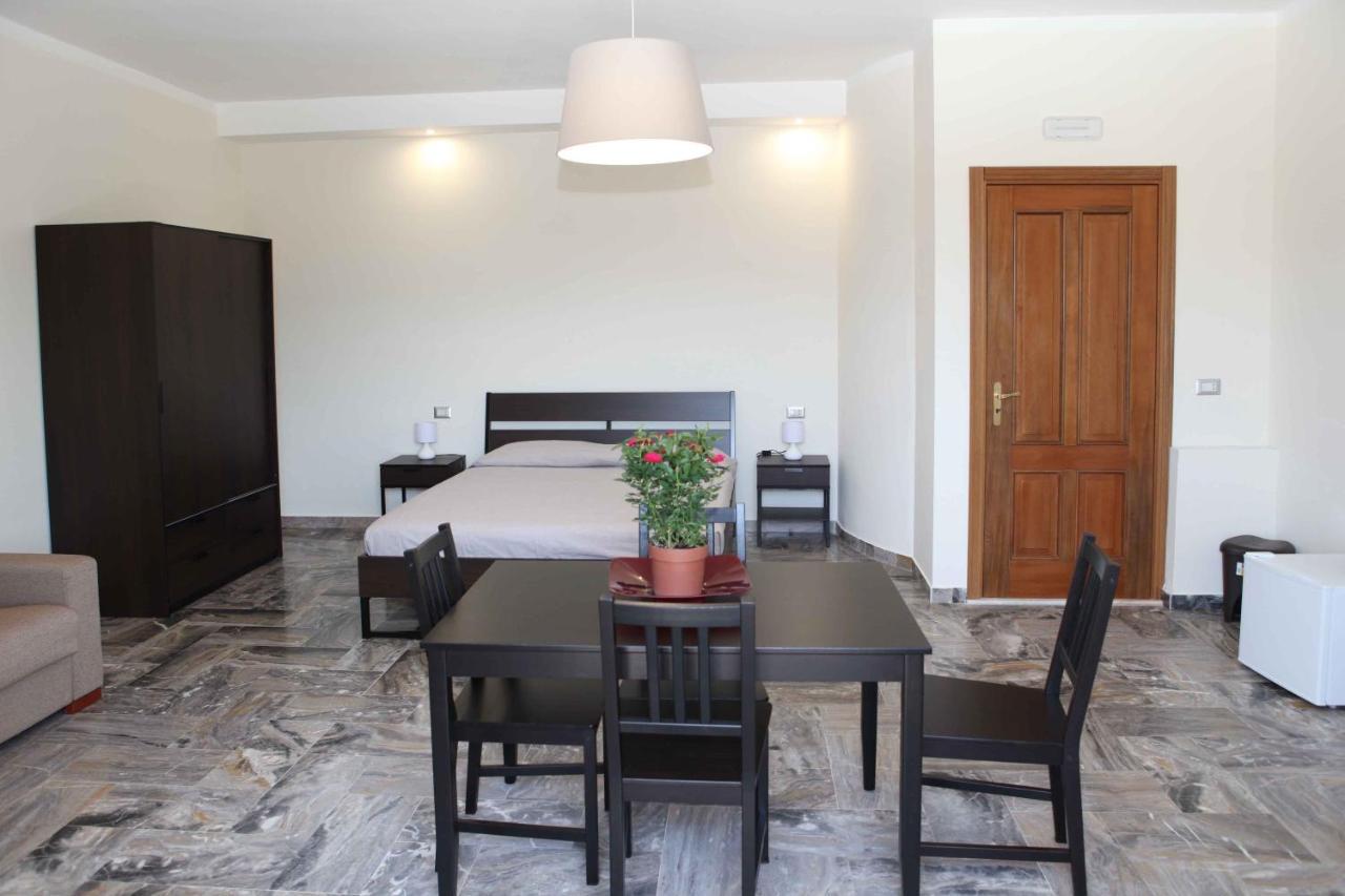 Pompei Gryllus Bed & Breakfast Luaran gambar