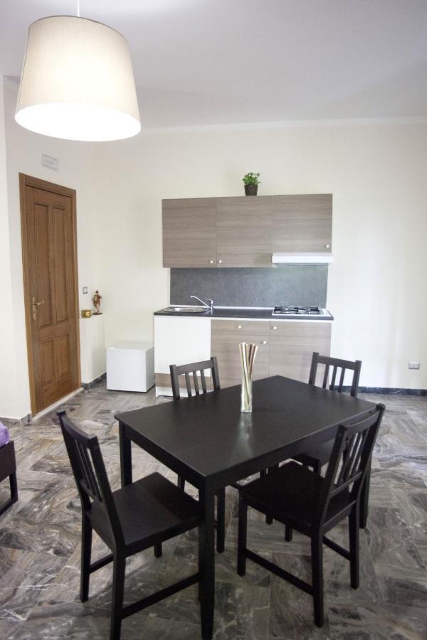 Pompei Gryllus Bed & Breakfast Luaran gambar